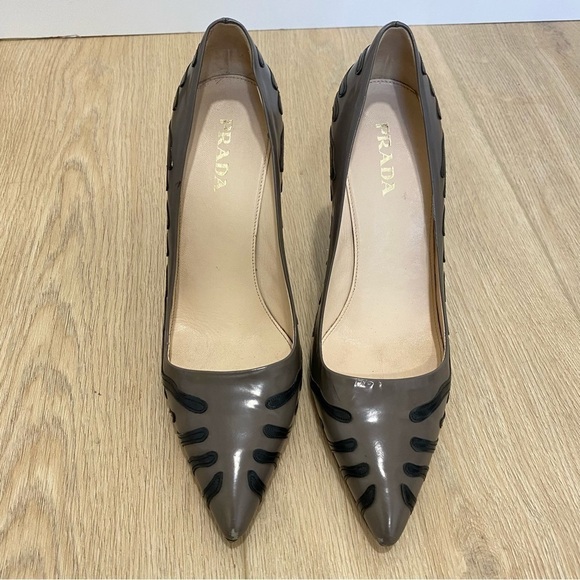 Prada Leather Animal Print Pumps - Picture 1 of 8